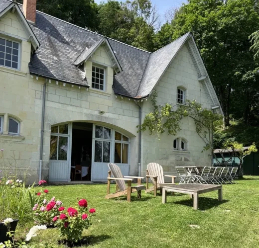 Privatisation Gites chateau Roche Froissard
